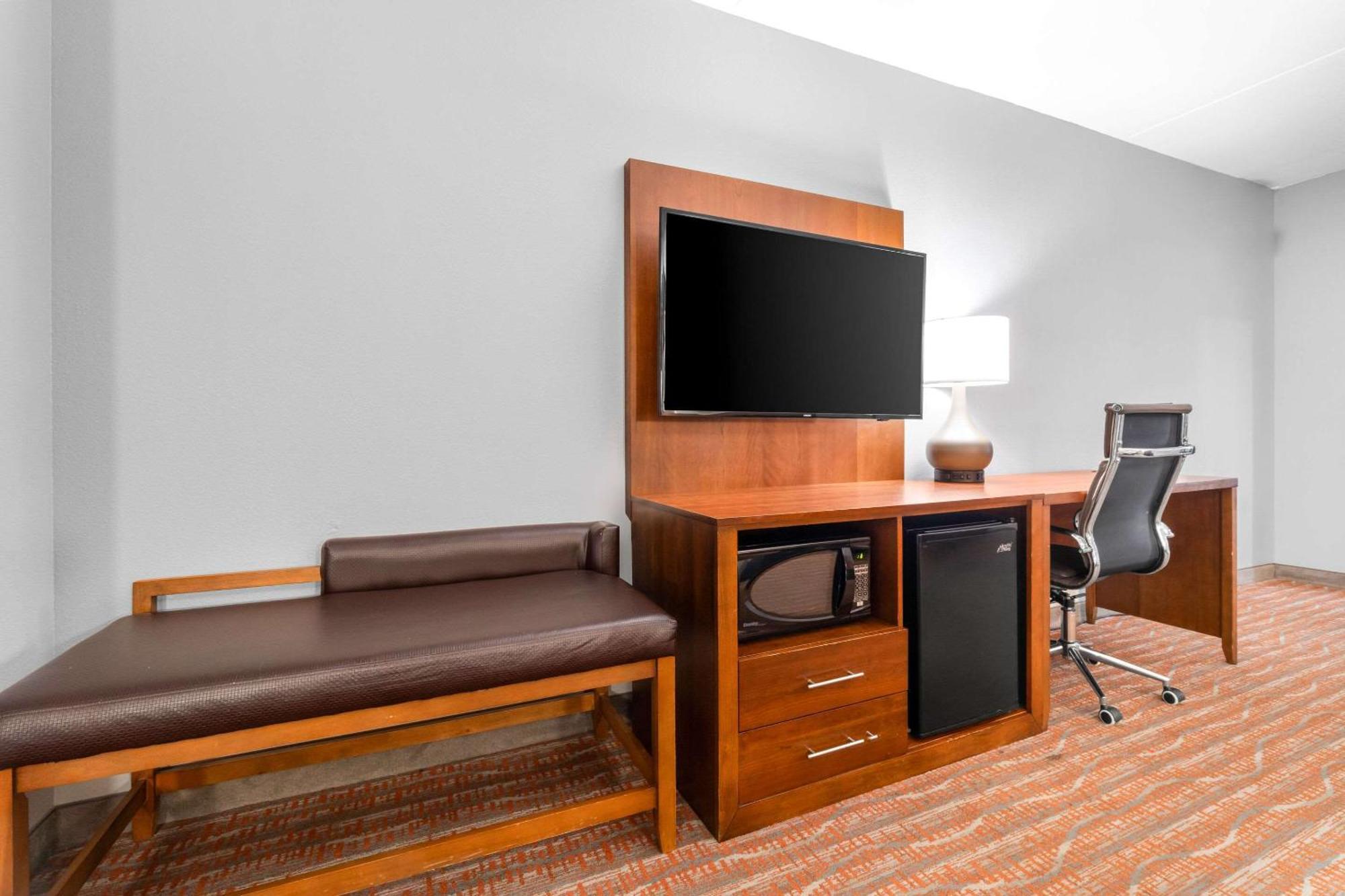 Comfort Suites Jackson I-40 Kültér fotó