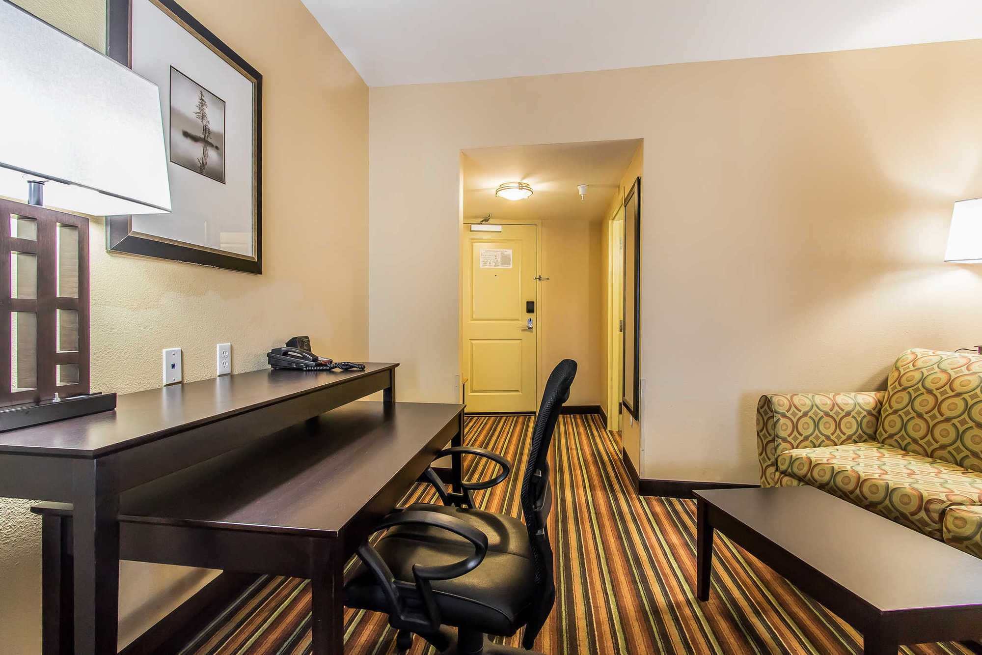 Comfort Suites Jackson I-40 Szoba fotó