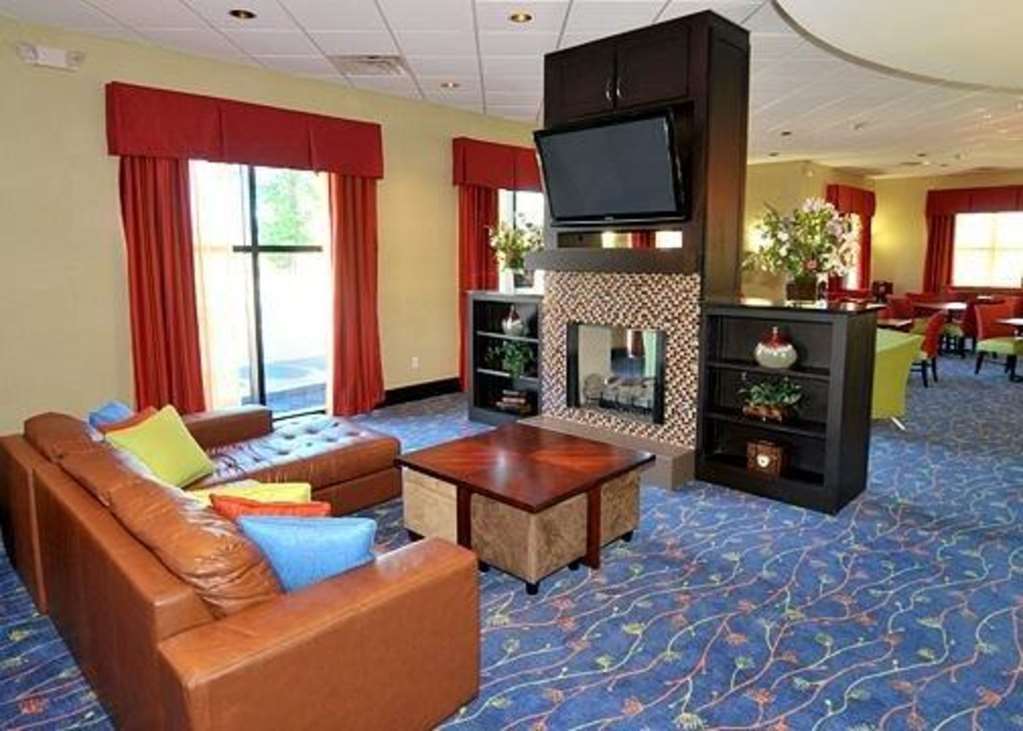 Comfort Suites Jackson I-40 Beltér fotó